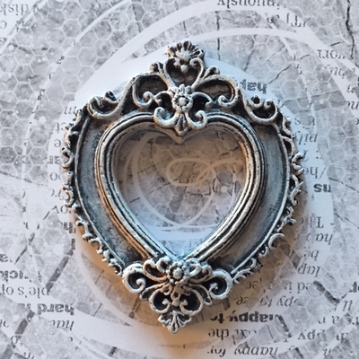 Гіпсова рамка «Серце» з патинуванням від E.В.A., 5,8x7см, 1 шт.
