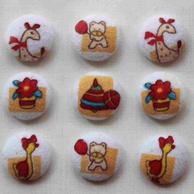 Тканинні ґудзики від Allmacraft - серія Іграшки, діаметр 2см, 9 штук