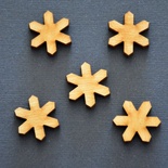 Деревʼяна фігурка WOOD-073 - Сніжинка, 1 штука