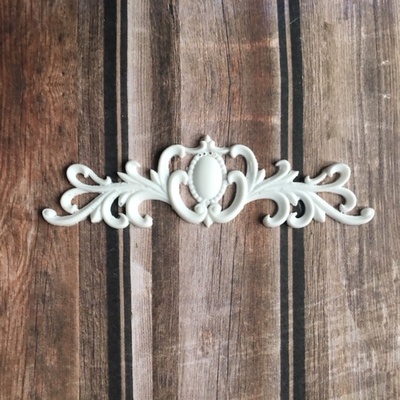 Виньетка из белого пластика от Е.В.A, 7 см, 1 шт.