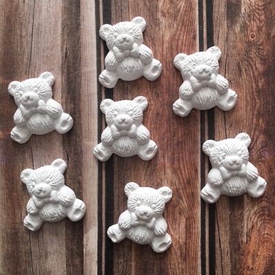 Гипсовое украшение от Е.В.A - Мишка, 2х2см, 1шт.