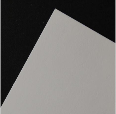 Гладкий крейдяний білий картон, 30х30см, 350г/2, 1 шт.