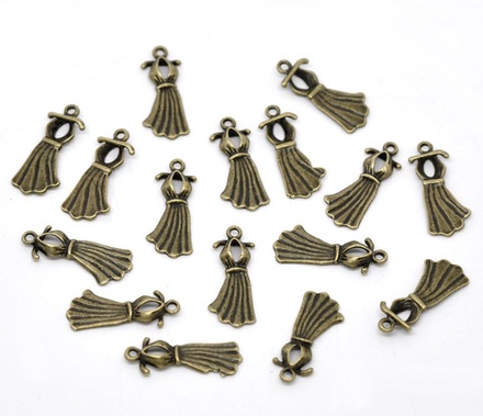 Металева прикраса Сукня, антична бронза, 22х10 мм, 1 шт.