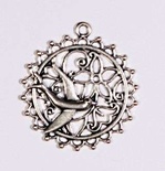 Металева підвіска від ScrapBerryʼs - Пташка в колі, 32,2x29мм, 1 шт.