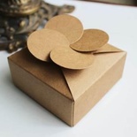 Крафт-коробочка упаковочная "клевер", картон плотностью 380 мг, 8х8х3,5 см, 1 шт.