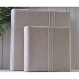 Альбом от Светланы Ковтун в классическом переплете с тканевым покрытием, лен комбинированный, 20х20 см, 4 разворота, расст. 1 см