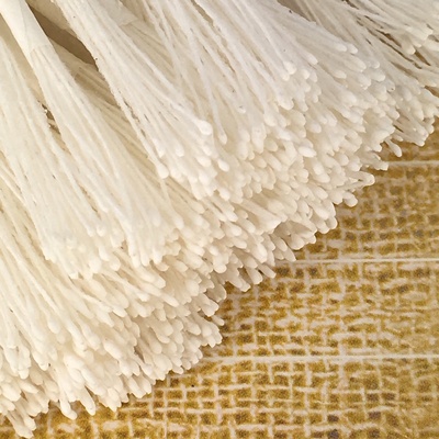 Тайские двусторонние мелкие тычинки с круглыми головками, цвет белый, в пучке 46-52 шт.