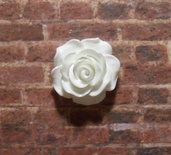 Пластикова троянда від E.В.А, 2см