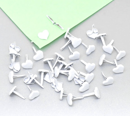 Брадси "Серце", 12x9мм, колір білий, 20 шт.