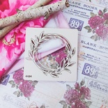 Чипборд вінок рамка з гілочками від WOODchic, 9x9cм