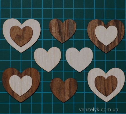 Деревʼяна прикраса від Вензелик - Набір сердечок (шпон. 12шт.), розмір: