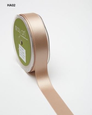 Двостороння атласна стрічка Double Faced Satin — шампань, ширина — 22 мм, довжина 90 см