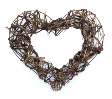Декоративний вінок, серце, ротанг 30см