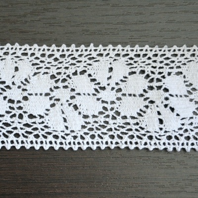 Мереживо бавовняне, в’язане, колір білий, ширина 6.5см, довжина 90 см