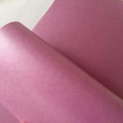 Дизайнерський папір Star Rain, бузковий з відблиском глітера, 120 г/м², нестандартний розмір 18x30см